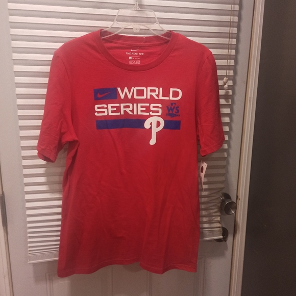 Nike Other - Philadelphia Phillies t-shirt